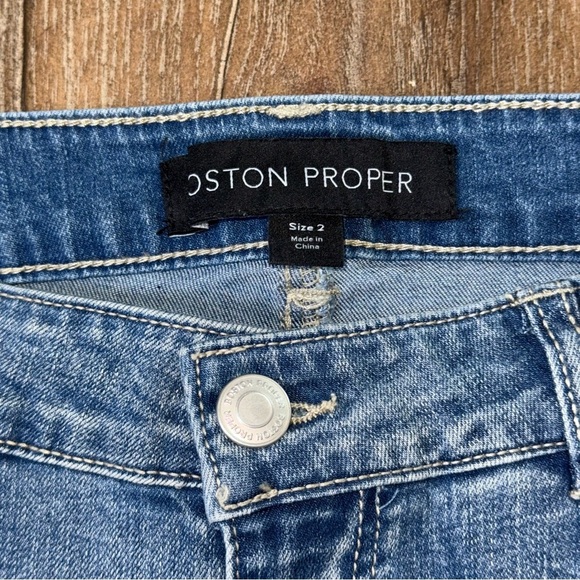Boston Proper Scattered Embellishment Slim Straight Leg Jean NWOT Sz 2 - Picture 9 of 16